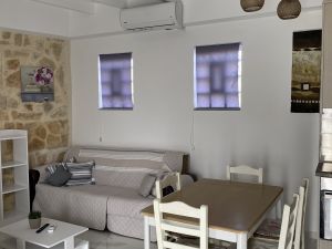 One-bedroom Studio